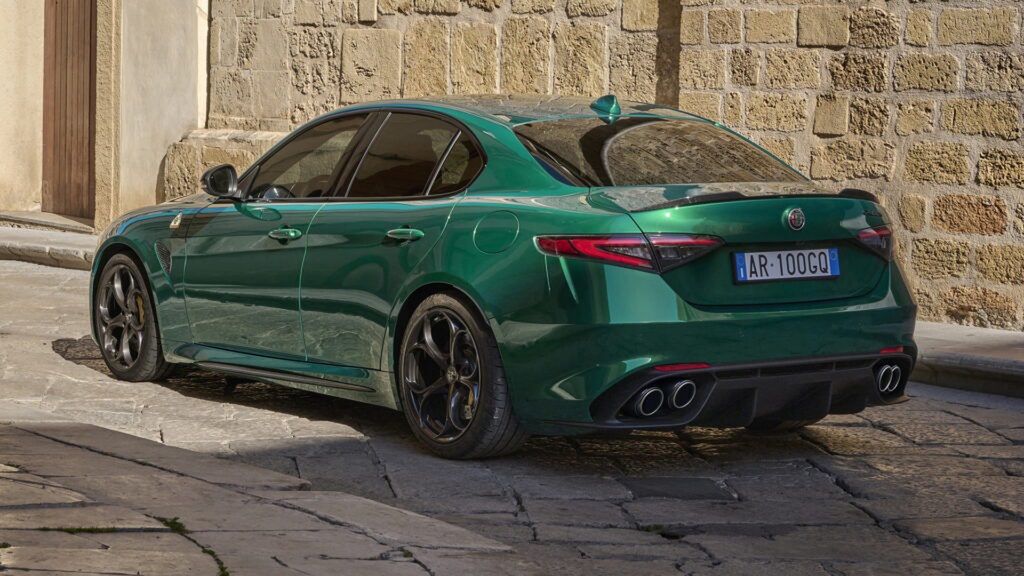 Alfa Romeo Giulia i Stelvio Quadrifoglio
