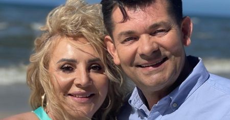 Martyniukowie na zdjęciu ślubnym. Danuta oczarowała męża koronkową suknią: "Byłem pewien, że to kobieta, z którą chcę spędzić życie"
