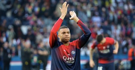 Mbappe odchodzi z PSG. Tylko spójrz, jak pożegnali go Francuzi