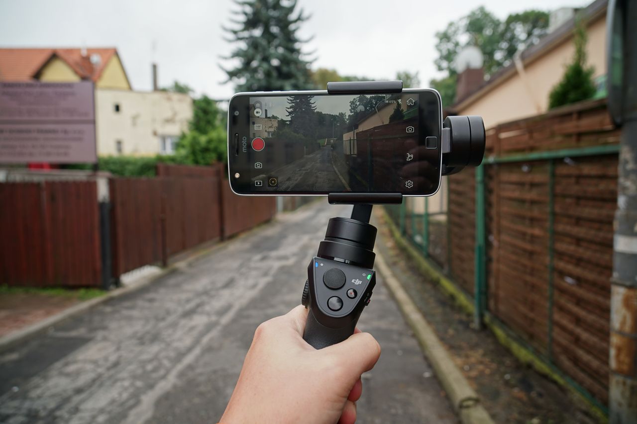 Recenzja Dji Osmo Mobile - dodatkowa stabilizacja dla twojego smartfona