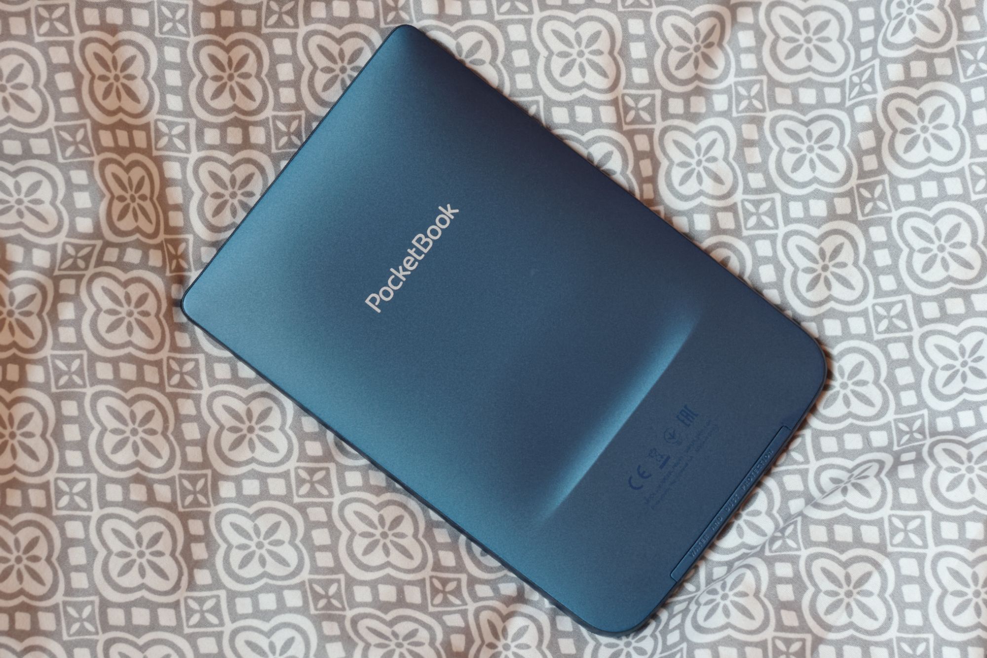 PocketBook Aqua 2: wodoodporny czytnik, na którym można też słuchać 16