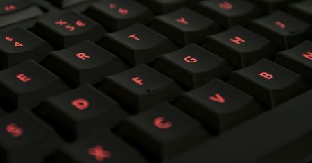 Microsoft skupia się na klawiaturach: firma przejmuje „uczącą się” SwiftKey