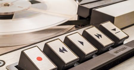 Smartfon wcale nie służy do słuchania muzyki, komputer to nie kino