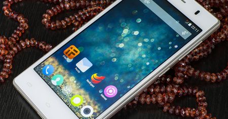 Sympatyczny, szybki i smukły myPhone Infinity w Biedronce za 649 złotych