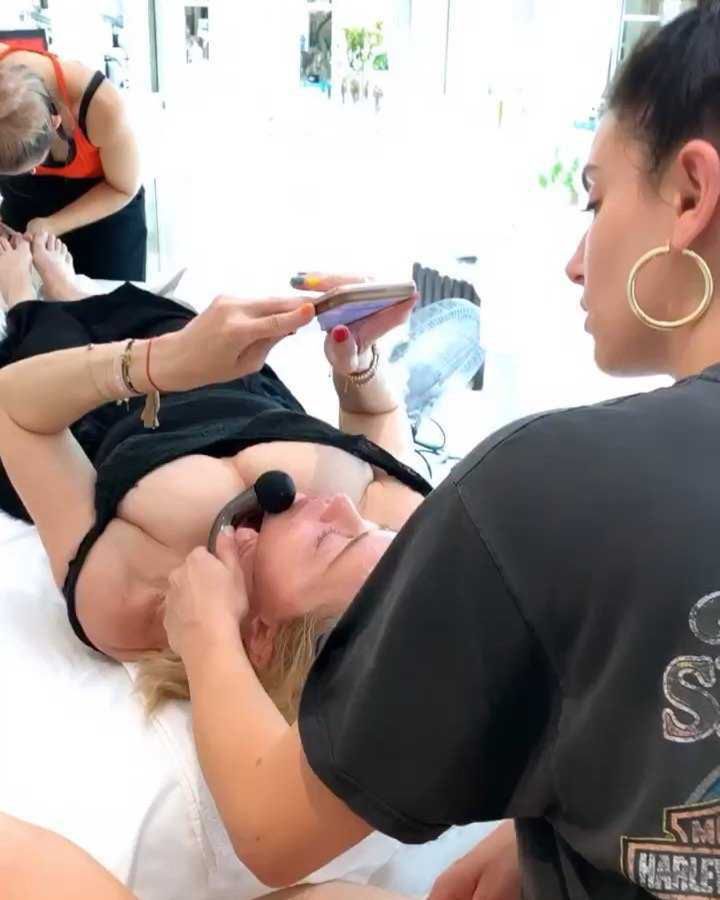Madonna podczas zabiegów SPA - Instagram