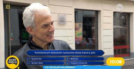 Zaskoczył przechodniów. "Kupiłby pan sobie samochód"