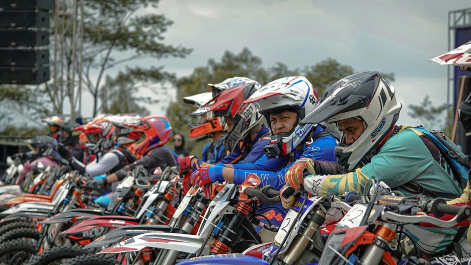  Piknik Motocyklowy na około 800 maszyn