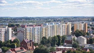 Malbork: Ochrona ludności i obrona cywilna w mieście. Zakupy sprzętu, miejsca ukrycia, szkolenia dla mieszkańców od października