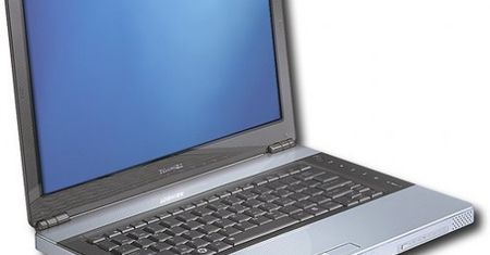 Toshiba Satellite E105 już dostępna w sprzedaży