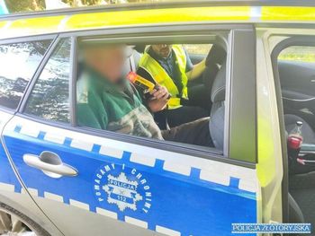 Złotoryja: 69-latek kierował dostawczakiem mając ponad dwa promile. Stracił auto i może trafić do więzienia