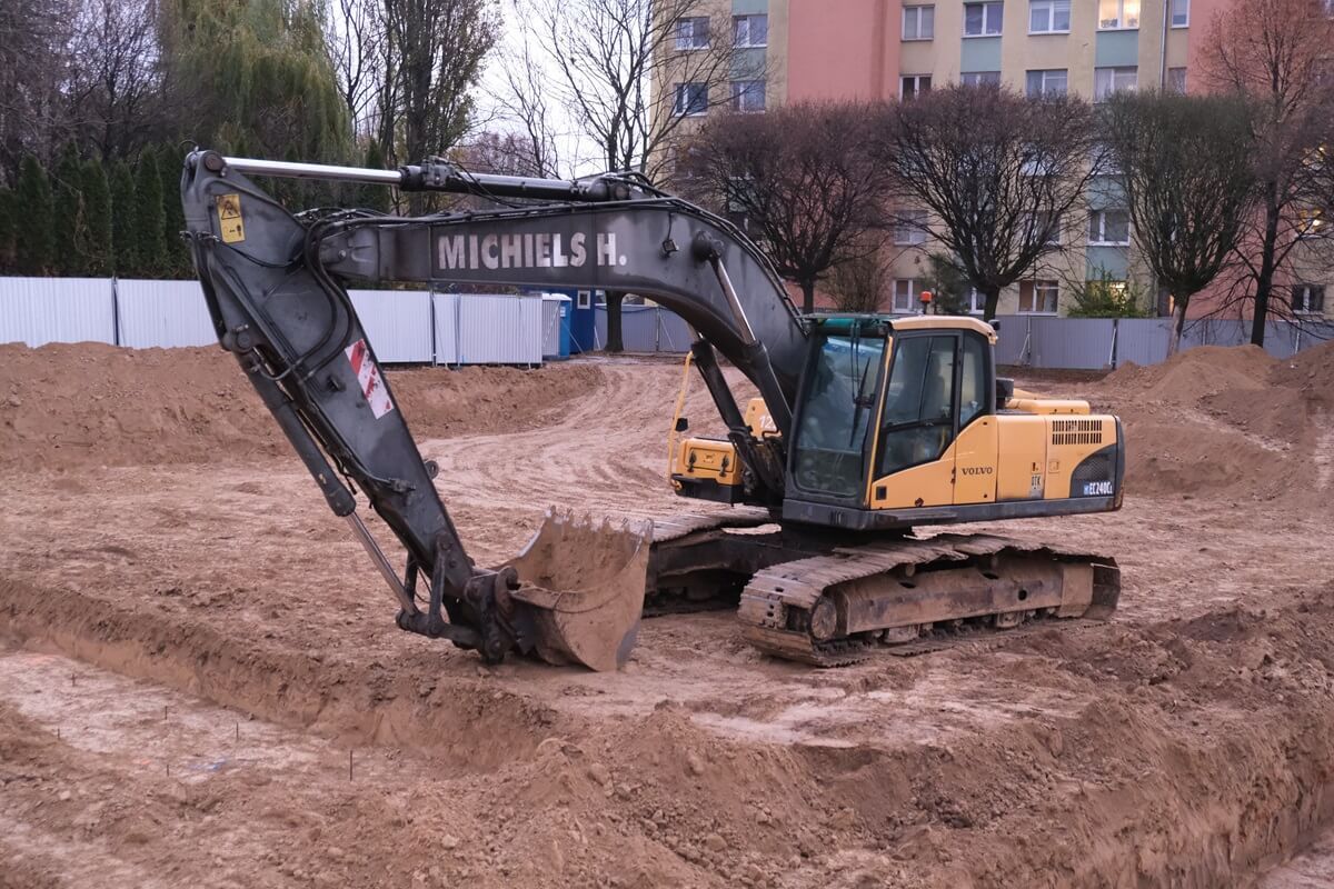 Niewybuch ujawniony na terenie budowy komisariatu policji przy ul. Walecznych
