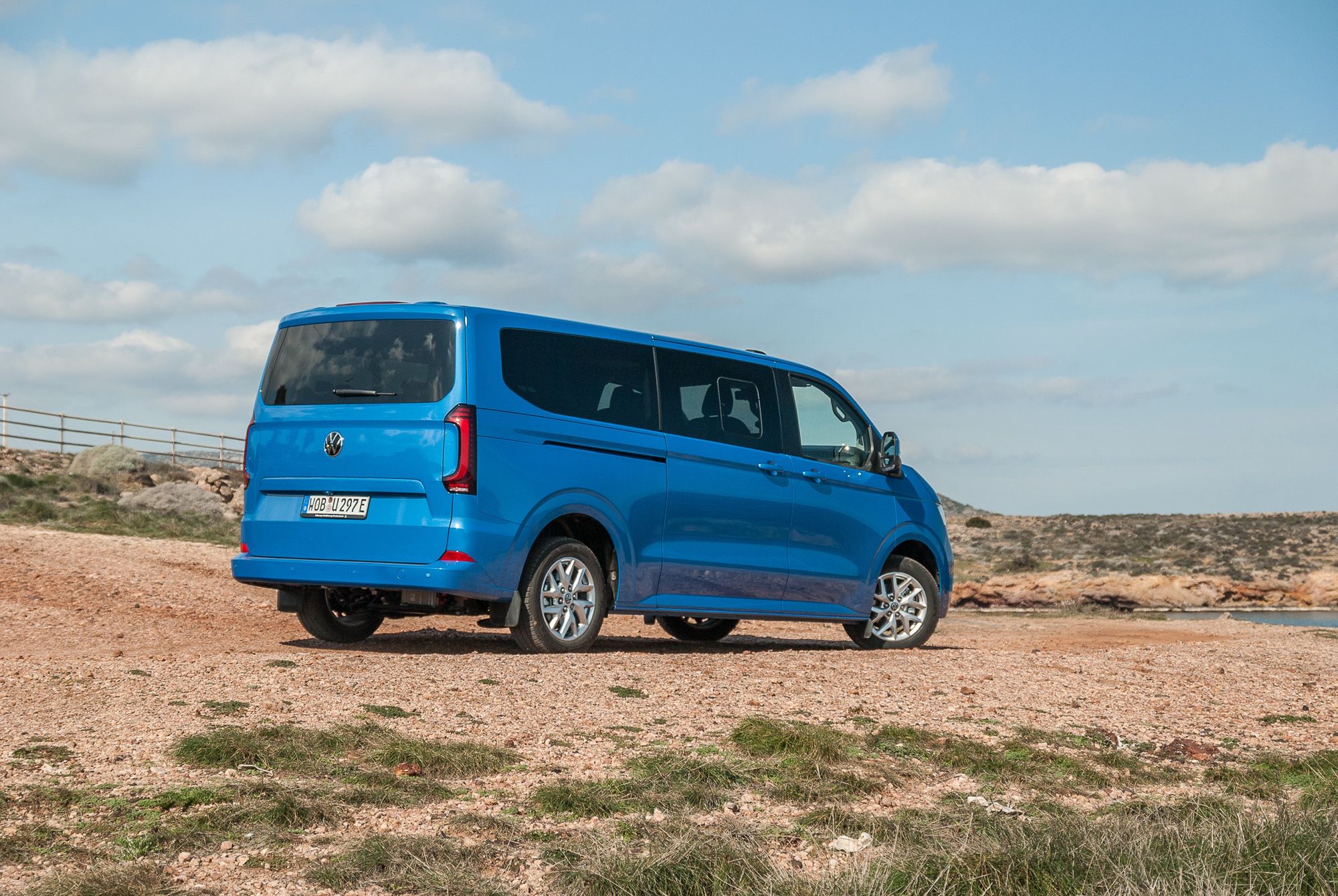 Volkswagen Transporter T7 Caravelle