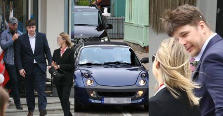 Daniel Nawrocki wyskoczył z UKOCHANĄ do amerykańskiej restauracji. Po posiłku odwiózł ją swoim Smartem w asyście ochroniarza (ZDJĘCIA)