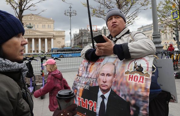 Agitatorzy Putina w Moskwie, 1 maja 2023 r.