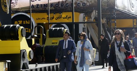 Iran dąży do zawarcia umowy z USA. Na stole złoża ropy naftowej i gazu