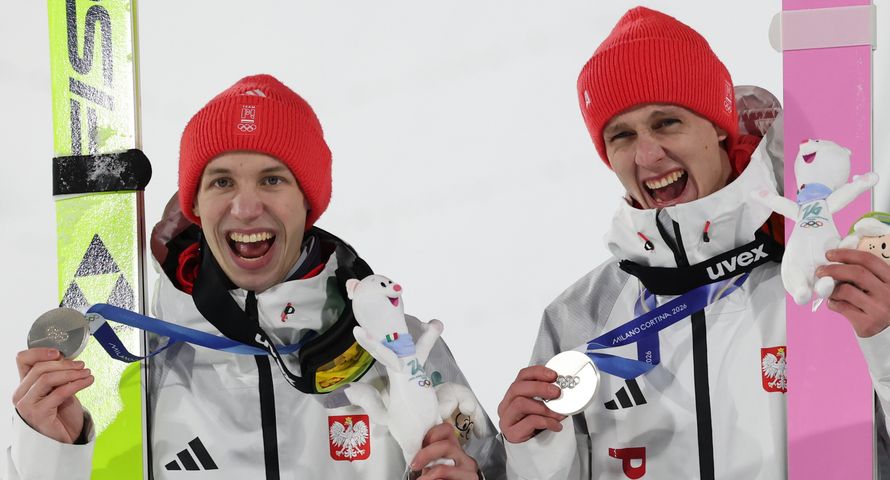 Skoki narciarskie hitem igrzysk. Tylu widzów miały transmisje z Włoch