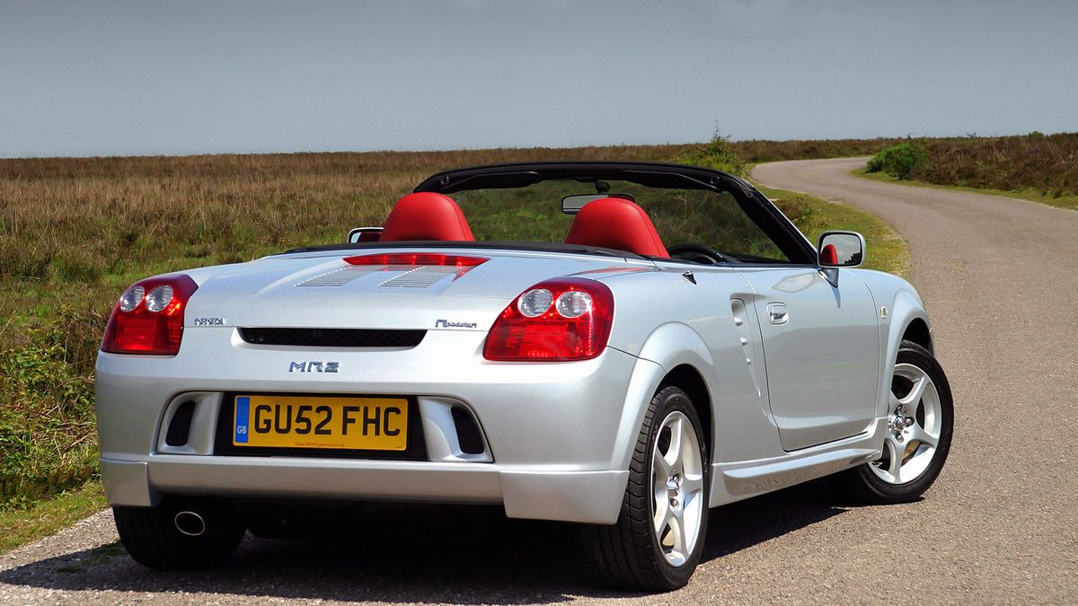 Ostatnie wydanie Toyoty MR2. Produkcję zakończono w 2007 roku.