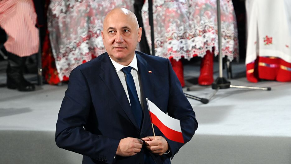 "Absolutna patologia". Burza po reportażu nt. wpłat na kampanię Brudzińskiego