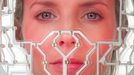 Magiczna maseczka kosmetyczno-lecznicza z LEDami 1