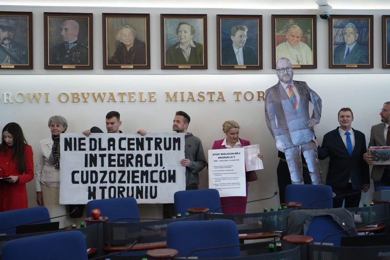 Centrum Integracji Cudzoziemców w Toruniu nie powstanie? Awantura na sesji Rady Miasta