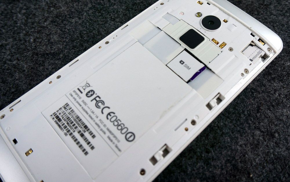Rewelacyjny smartfon do multimediów, ale bez szans na sukces 7