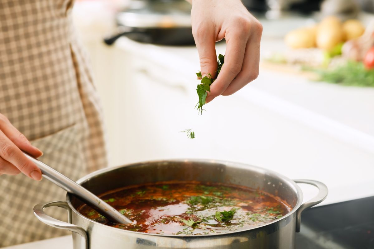 How to cook the perfect borscht?