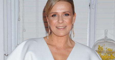 Aneta Zając pozuje w kostiumie kąpielowym. Wzbudza emocje wśród fanów