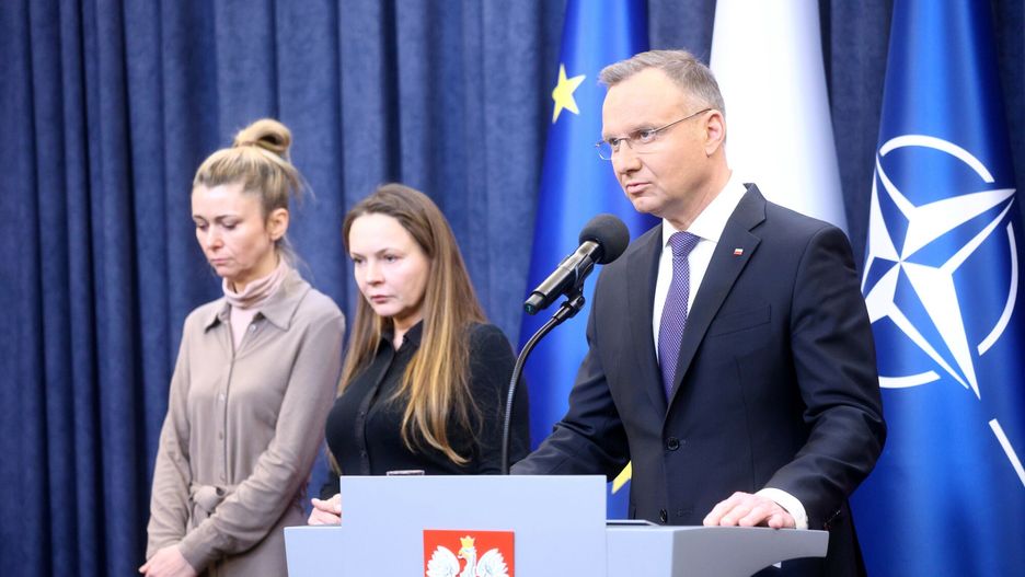 O?wiadczenia prezydenta Andrzeja Dudy
Fot. Michal Zebrowski/East News, Warszawa, 11.01.2024. Oswiadczenie prezydenta Andrzeja Dudy nt. zatrzymania i osadzenia w wiezieniach politykow PiS Mariusza Kaminskiego i Macieja Wasika.
Michal Zebrowski