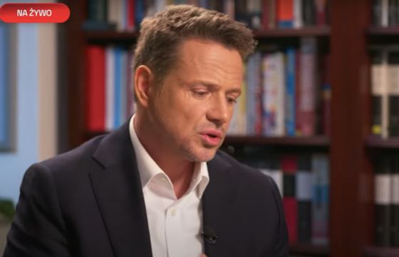 Trzaskowski reaguje na zaproszenie Mentzena na jego kanał youtubowy