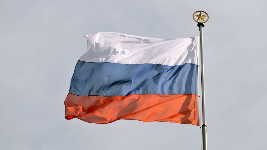 Russian Embassy in Berlin
Russia's flag flies on top of the Russian embassy in Berlin, Germany, 12 July 2012. Several homosexual activists from Saint Petersburg were arrested after Russian authorities banned the planned Christopher Street Day (CSD) in Saint Petersburg on 07 July 2012. Photo: Markus Heine Dostawca: PAP/DPA
Markus Heine
.demonstration, .gay rights, .human rights, .society, activists, arrest, Bau, bauen, Bauwerk, Botschaft, building, Demonstation, Demonstration, Demonstrationen, embassy, Fahne, Festnahme, flag, flaga flagi, Flagge, gay, Geb�ude, Gesellschaft, Lesbe, lesbian, lgbt, lgbtq, lgbtqi, rosja, rosji, Russe, russia, russian, Russisch, Ru�land, Russland, Verhaftung, Vorf�hrung