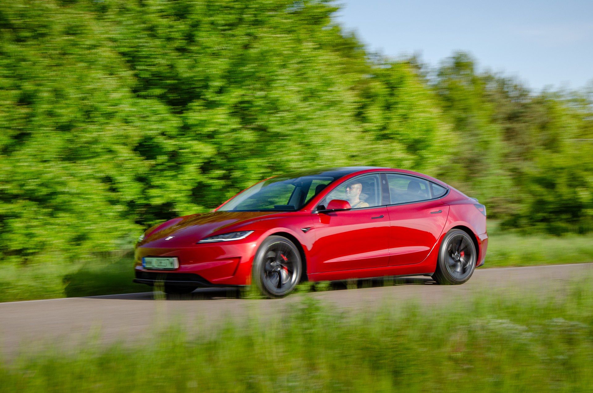 Tesla Model 3 Performance