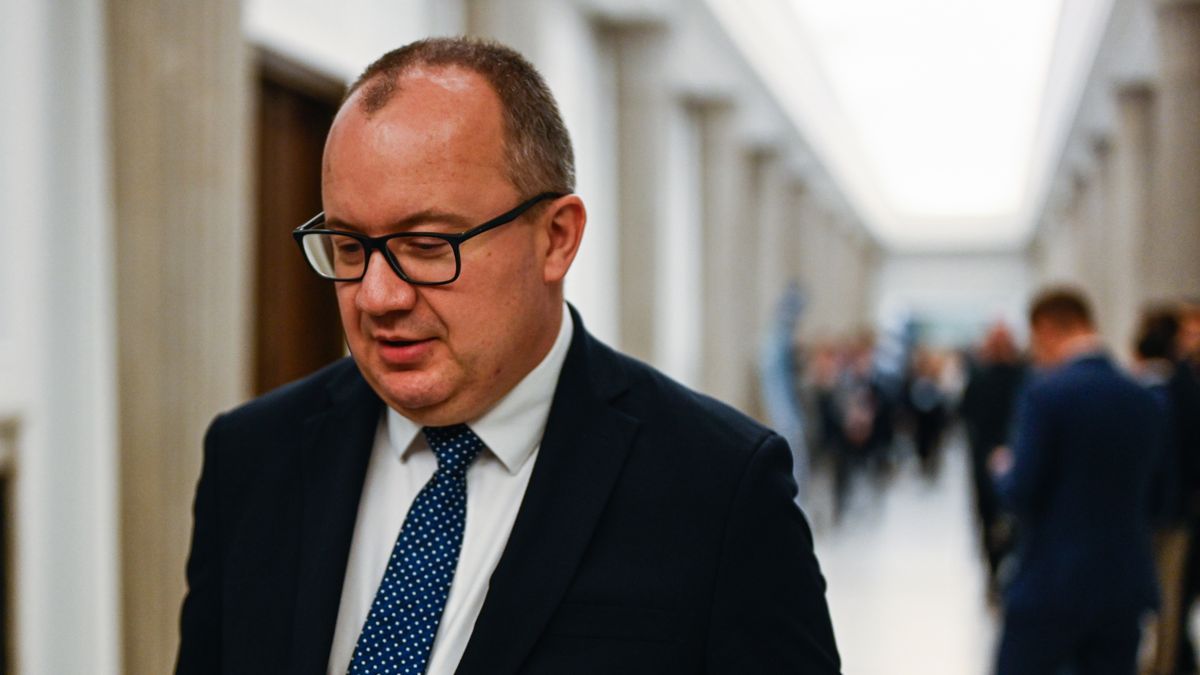 WARSAW, POLAND - DECEMBER 12: Upcoming Minister of Justice, Adam Bodnar walks through the corridors of parliament ahead of the vote of confidence on Donald Tusk's government cabinet during a session at the parliament (SEJM) on December 12, 2023 in Warsaw, Poland. on December 12, 2023 in Warsaw, Poland. After eight years of Poland's national conservative party in power, centrist Donald Tusk is back and set to forge a pro-EU government. (Photo by Omar Marques/Getty Images)