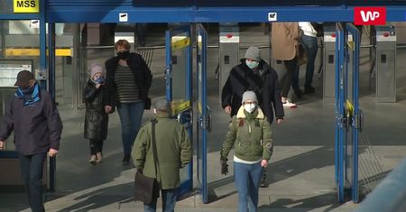 Zmiany w sprawie zakrywania twarzy. "To kpina ze środków ochrony"
