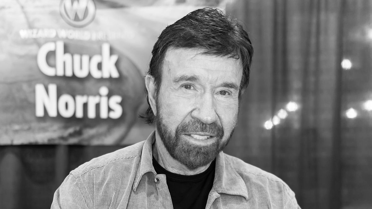 2017 Wizard World Comic Con Philadelphia
PHILADELPHIA, PA - JUNE 03:  (EDITORS NOTE: Image has been converted to black and white.)  Martial artist/actor Chuck Norris make his Wizard World Comic Con debut during Wizard World Comic Con Philadelphia 2017 - Day 3 at Pennsylvania Convention Center on June 3, 2017 in Philadelphia, Pennsylvania.  (Photo by Gilbert Carrasquillo/Getty Images)
Gilbert Carrasquillo