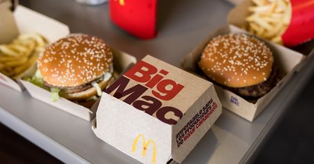 McDonalds wprowadza nowego burgera Big Mac BLT. Ile kosztuje? CENA, SKŁAD