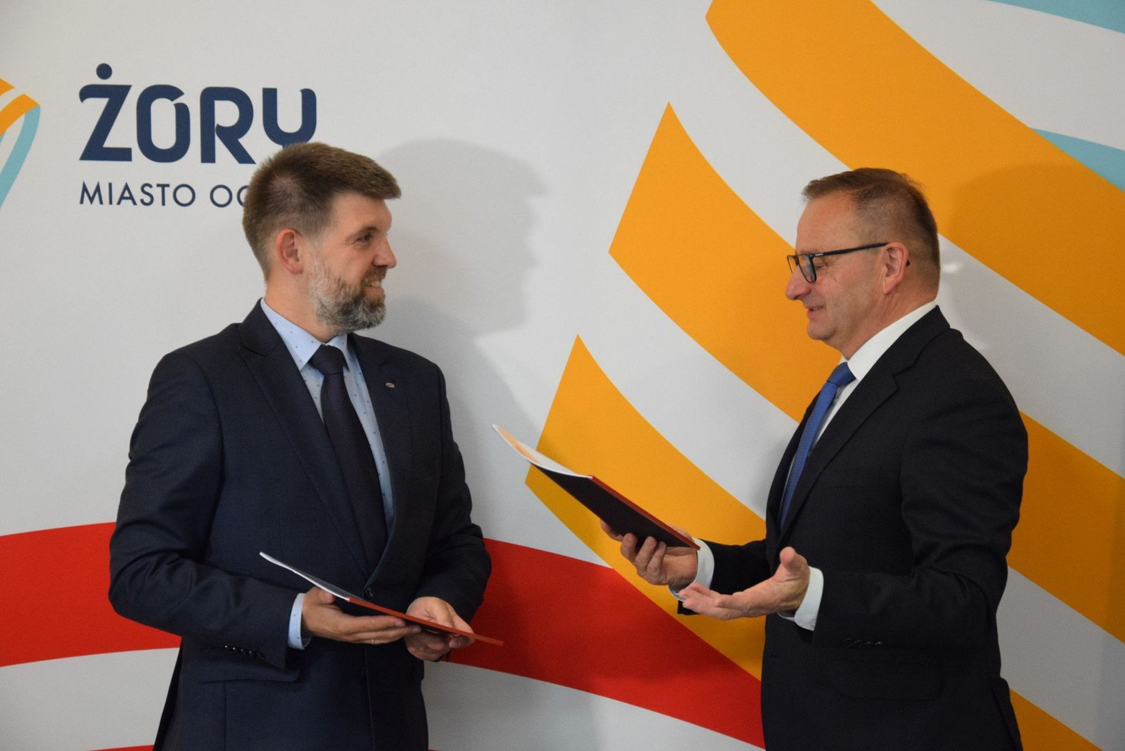 Żory kupiły szesnaście nowych autobusów na potrzeby Bezpłatnej Komunikacji Miejskiej