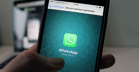 WhatsApp musi na siebie zarobić, w przyszłym roku dostanie reklamy