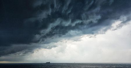 Burze i ulewy zakłócą majówkę w górach. Deszczowo też nad Bałtykiem