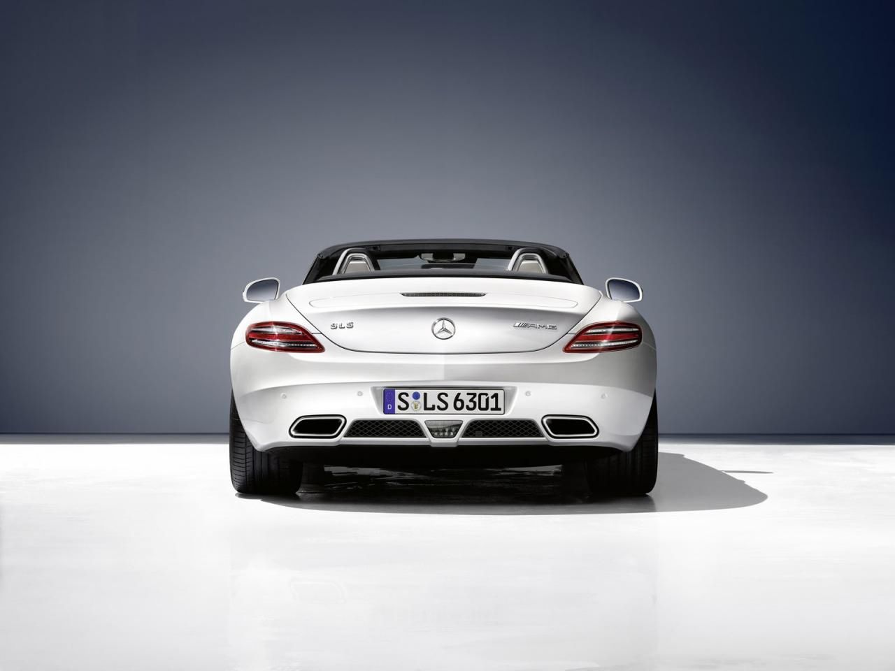 Mercedes-Benz SLS AMG Roadster [megagaleria] 38