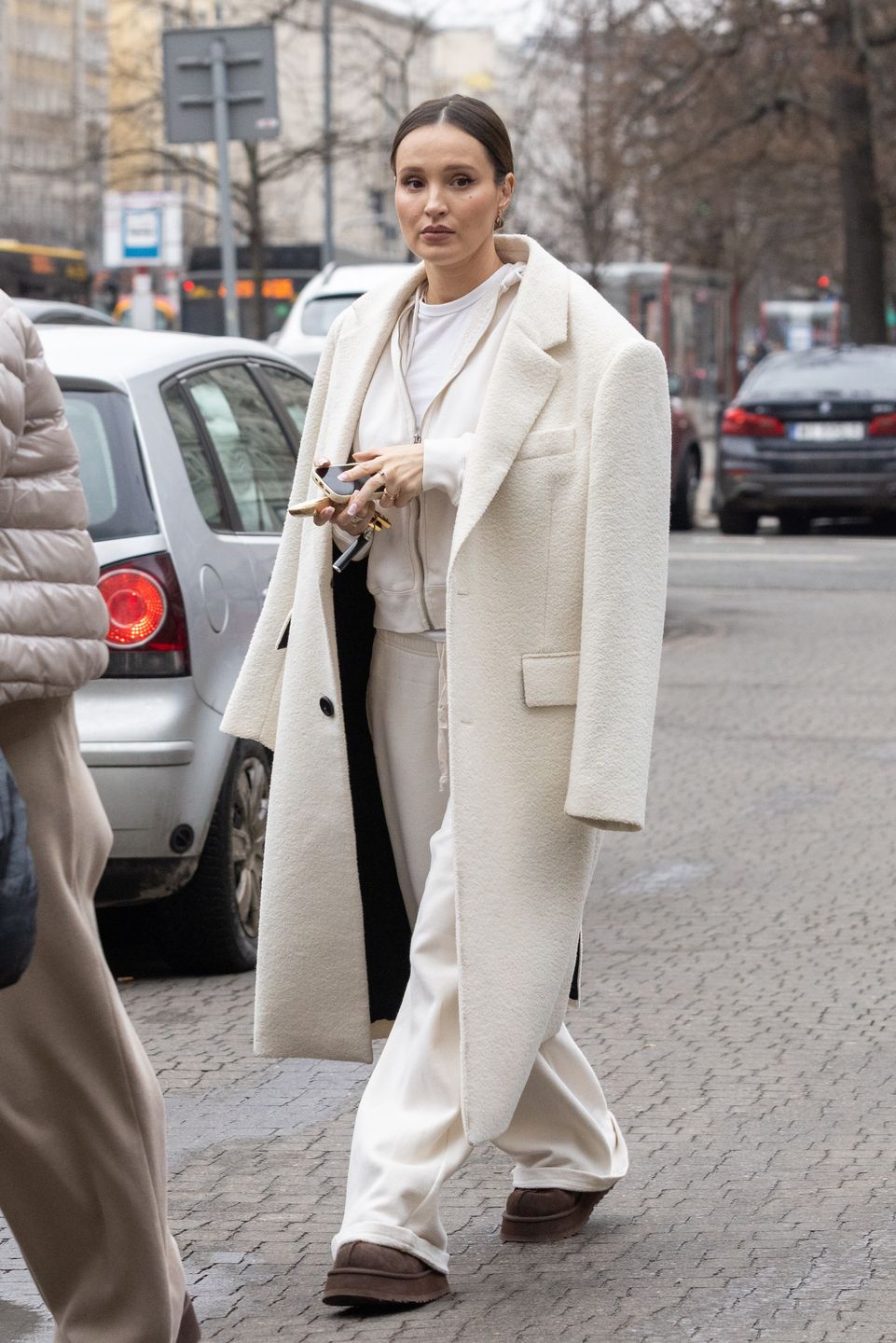 Ciężarna Marina wyskoczyła na miasto w towarzystwie mamy