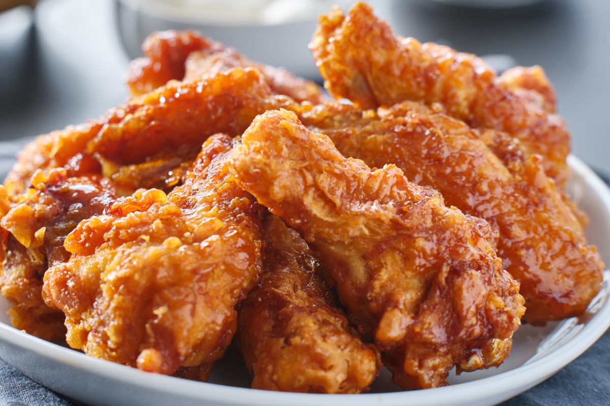 Crispy chicken wings