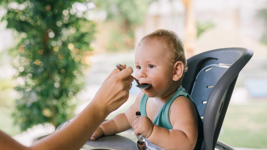 Karmienie dziecka – zupki dla niemowląt
