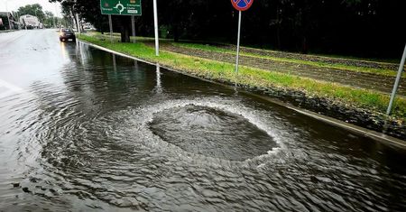 Gwałtowne załamanie pogody na Lubelszczyźnie. Wydano najwyższy stopień ostrzeżenia