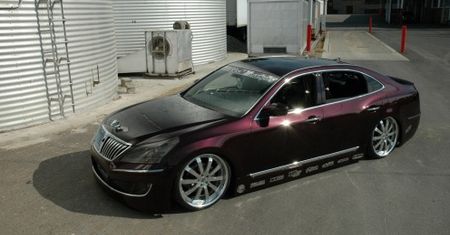 Hyundai Equus od Mummbles Marketing - król kiczu