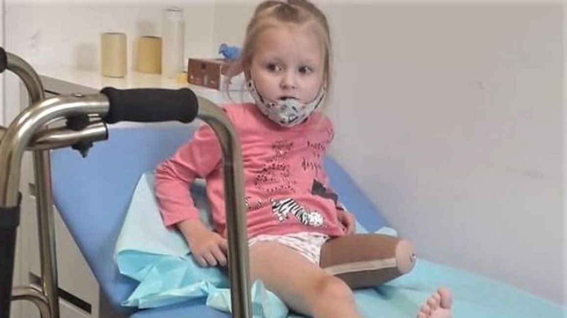 Natalka straciła nogę przez pijanego kierowcę 