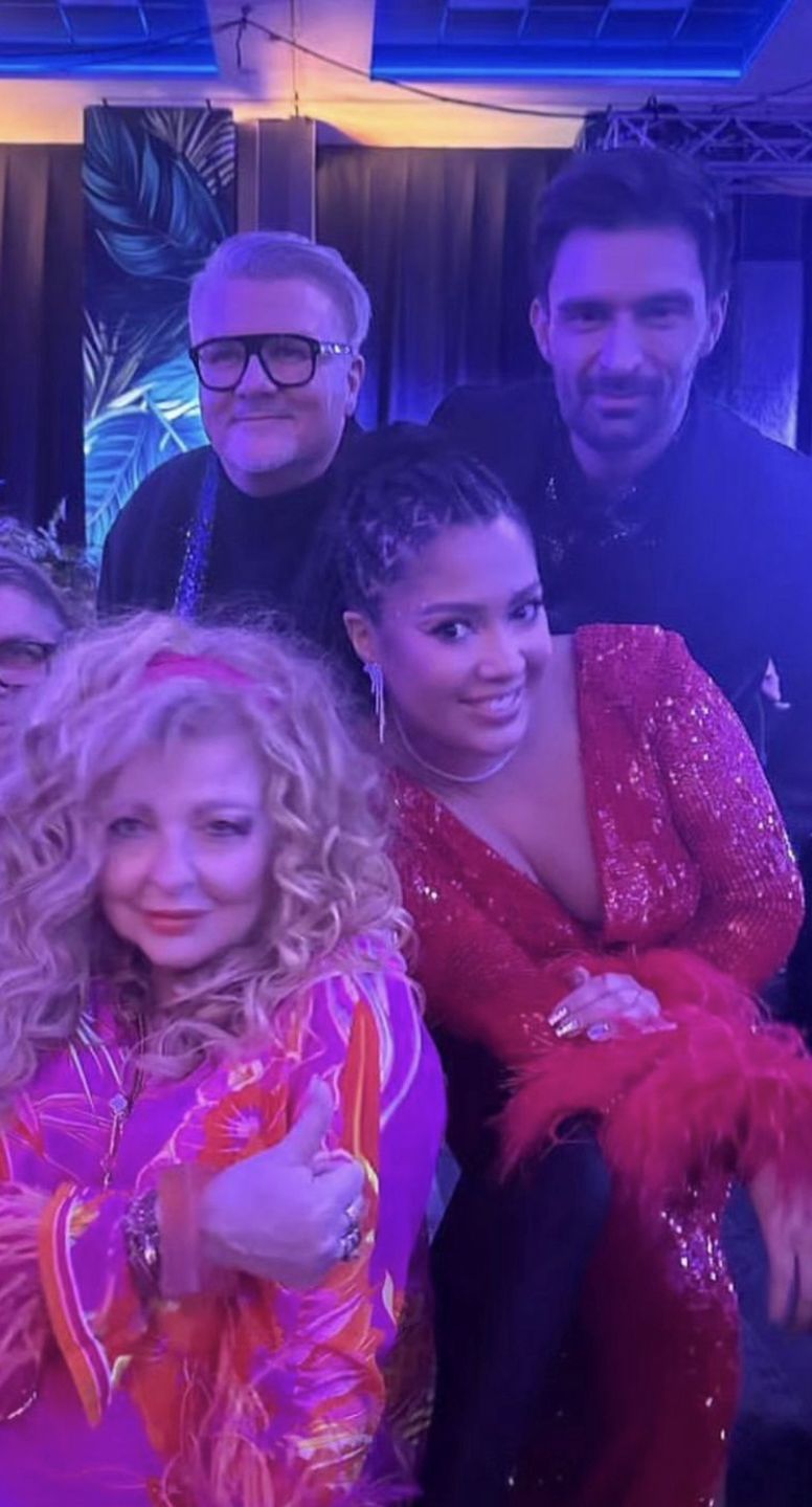 Tłum gwiazd bawi się na wspólnej imprezie w Zakopanem