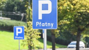 Strzeżony parking przy ulicy Górniczej w Legnicy tylko do końca maja. Co na to mieszkańcy?