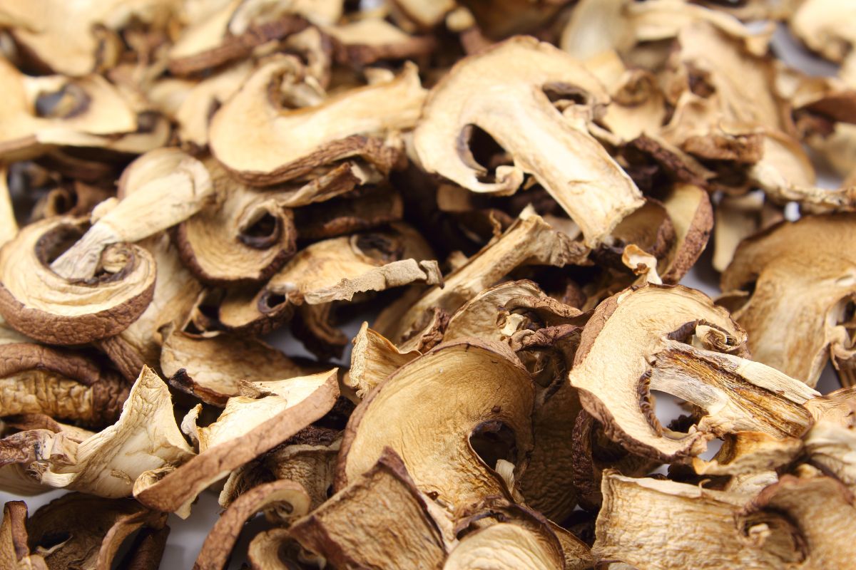 Dried mushrooms are an essential element of, among others, Christmas Eve dishes.