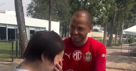 Fanka nie mogła się opanować. Przyleciała do idola z Hongkongu