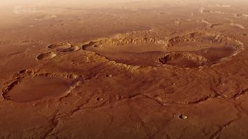 Krater Schiaparelli na Marsie na nowych zdjęciach sondy Mars Express